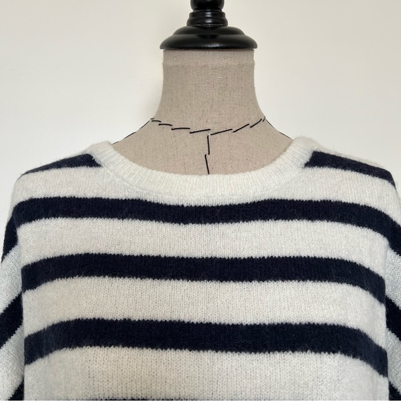NWT Ellos blue and white striped sweater - Picture 12 of 13